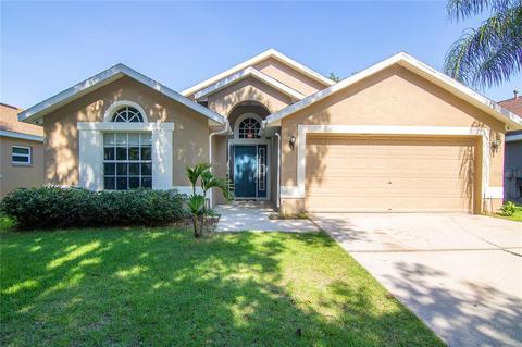 5713 Hawklake Rd, Lithia, FL 33547 photo 1