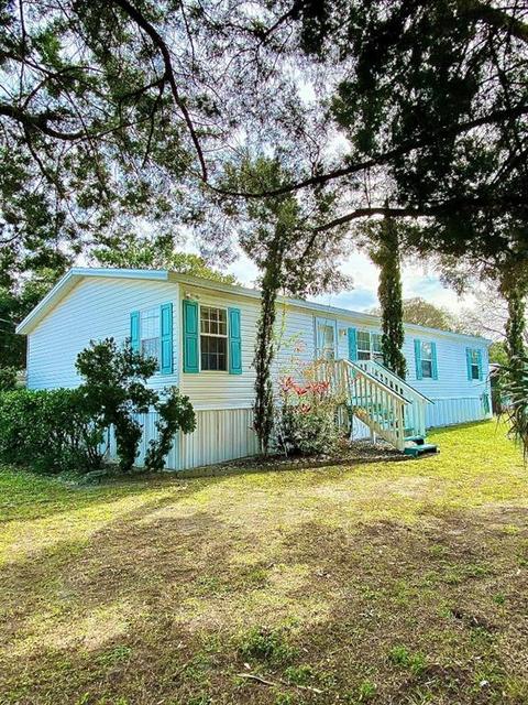 6463 W Richard Dr, Weeki Wachee, FL 34607 photo 1
