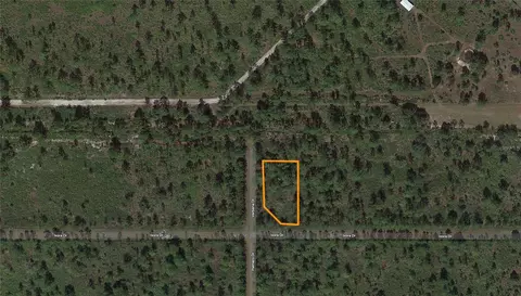 24 Ixora Dr, Indian Lake Estates, FL 33855