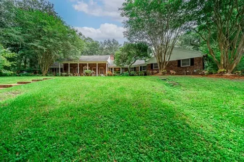 14436 Hale Rd, Dade City, FL 33523