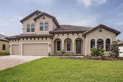 120 Mossy River Ct, Brandon, FL 33511