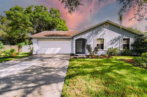 604 Chilt Dr, Brandon, FL 33510 photo 1
