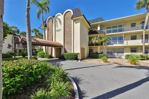 4780 Cove Cir #113, Saint Petersburg, FL 33708