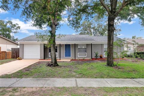 730 Tradewinds Dr, Brandon, FL 33511 photo 1