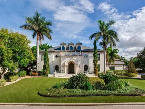 4923 New Providence Ave, Tampa, FL 33629