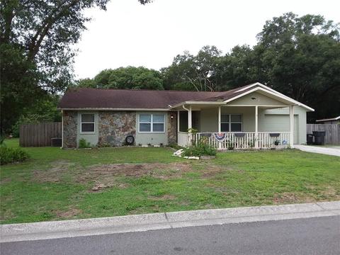 3211 King Charles Cir, Seffner, FL 33584 photo 1