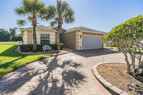 10315 Collar Dr, San Antonio, FL 33576