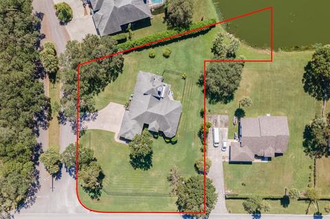 8511 Riverview Dr, Riverview, FL 33578 photo 1