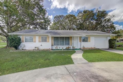 1202 W Shell Point Rd, Ruskin, FL 33570 photo 1