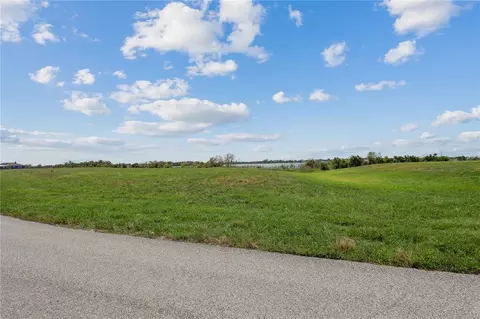 15 Lost River Trl, Ruskin, FL 33570