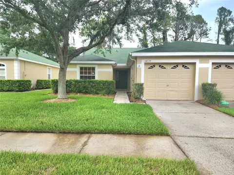 34739 Double Eagle Ct, Zephyrhills, FL 33541
