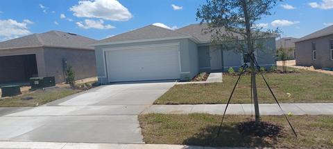 2 Inconnu Dr, Poinciana, FL 34759