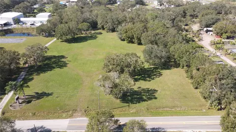 1001 24th St SE, Ruskin, FL 33570