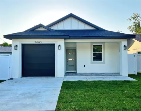 7003 N Clearview Ave, Tampa, FL 33614