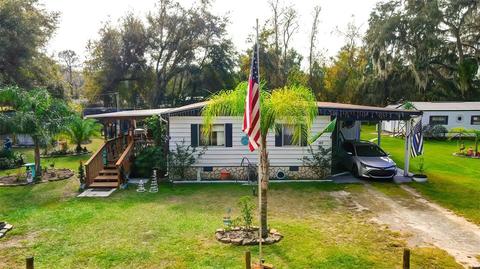 1413 NW 8th Trl, Lake Panasoffkee, FL 33538