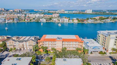 692 Bayway Blvd #205, Clearwater Beach, FL 33767