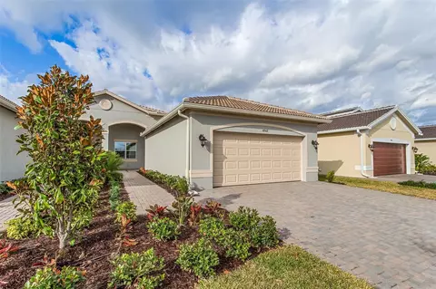 4942 Sienna Isles Ave, Wimauma, FL 33598