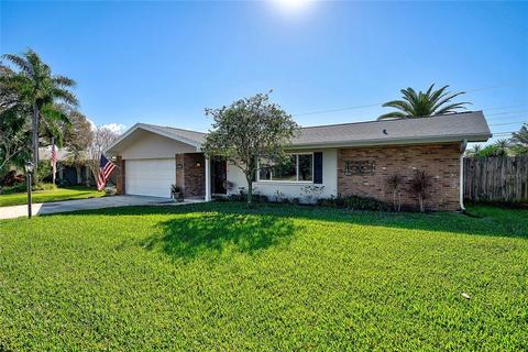 13968 Pinecrest Dr, Largo, FL 33774 photo 1