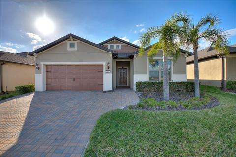 377 Almansa St, Davenport, FL 33837