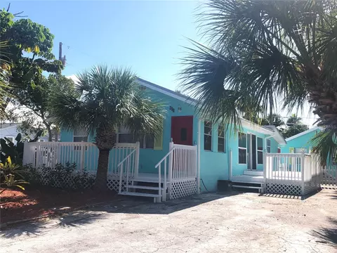 504 70th Ave, Saint Pete Beach, FL 33706
