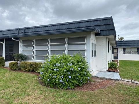 301 Kings Blvd #140, Sun City Center, FL 33573