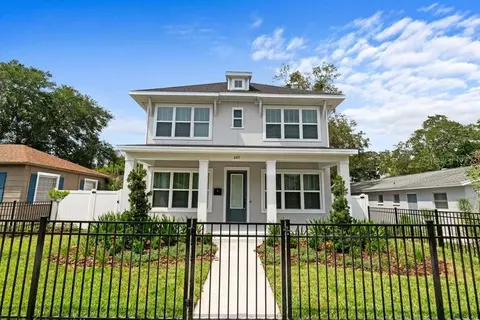 487 30th Ave N, Saint Petersburg, FL 33704