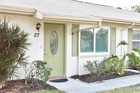 1906 Canterbury Ln #27, Sun City Center, FL 33573