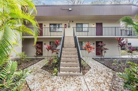 11715 Raintree Village Blvd #C, Temple Terrace, FL 33617