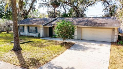 2906 Forest Cir, Seffner, FL 33584 photo 1