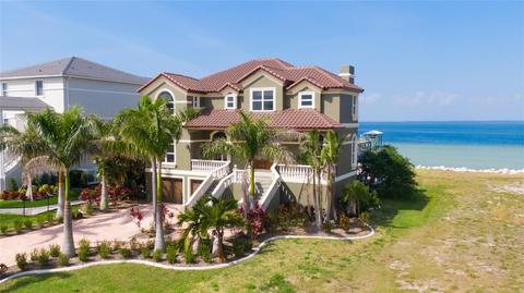 6716 Surfside Blvd, Apollo Beach, FL 33572