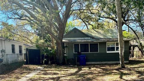 2325 36th St S, Saint Petersburg, FL 33711