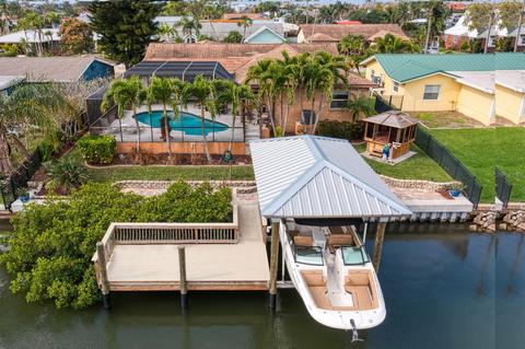 757 Kingston Ct, Apollo Beach, FL 33572 photo 1