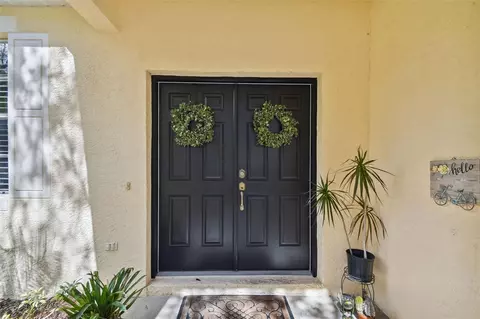 5521 Lake Leta Blvd, Tampa, FL 33624