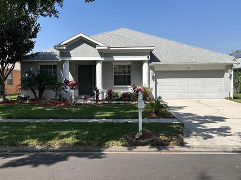 9043 Pinebreeze Dr, Riverview, FL 33578