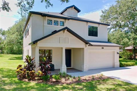 18912 Adams Country Way, Lutz, FL 33559