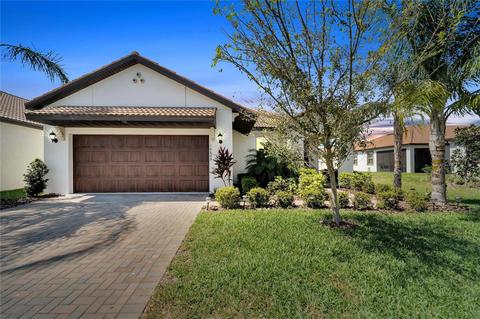 16809 Whisper Elm St, Wimauma, FL 33598