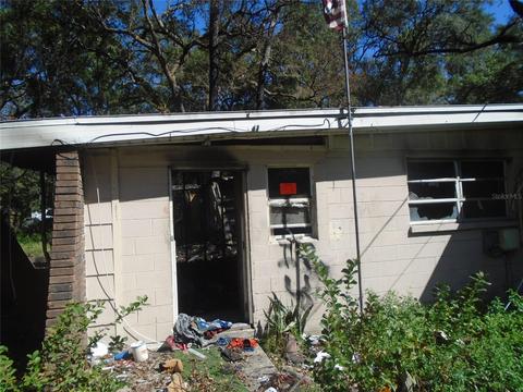 7402 20th St, Zephyrhills, FL 33540