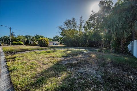 2331 45th St S, Saint Petersburg, FL 33711