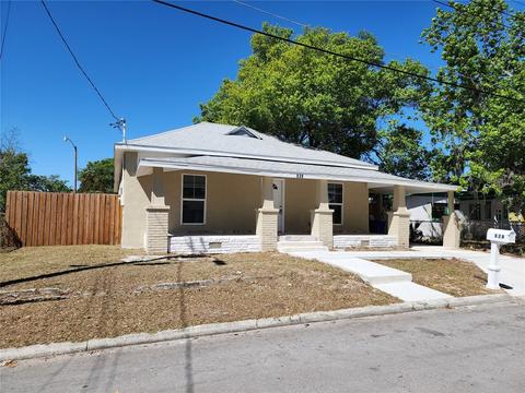 828 NW N Scott Ave, Lakeland, FL 33815