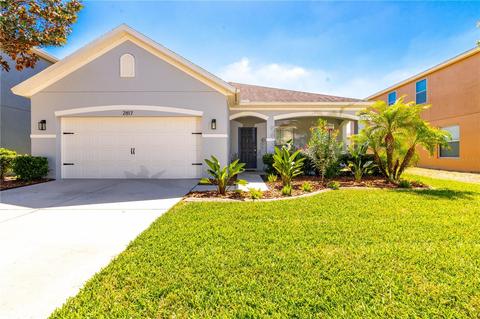 2817 Maple Brook Loop, Lutz, FL 33558 photo 1
