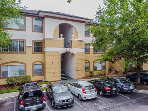 17108 Carrington Park Dr #703, Tampa, FL 33647