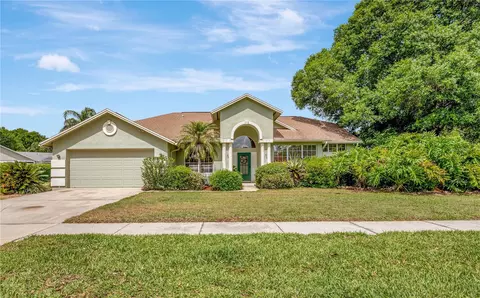 4809 Willow Ridge Ter, Valrico, FL 33596