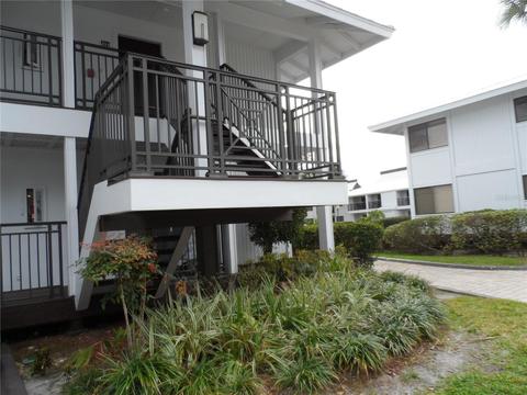 4766 Fox Hunt Dr #218, Wesley Chapel, FL 33543