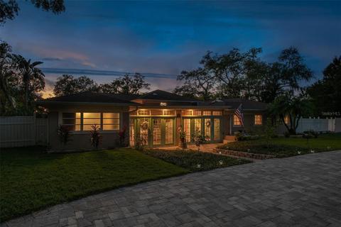 5951 Rio Dr, New Port Richey, FL 34652