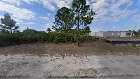 215 Parsons St, Lehigh Acres, FL 33974