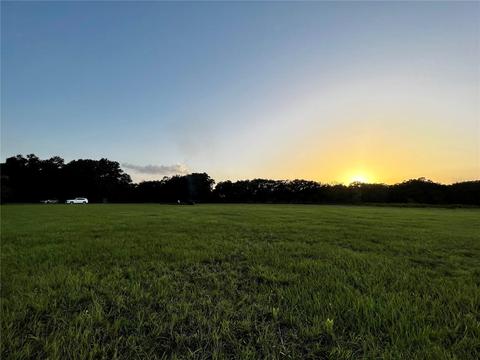 5360 Miley Rd, Plant City, FL 33565