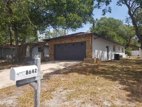 8642 Elm Leaf Ct, Port Richey, FL 34668