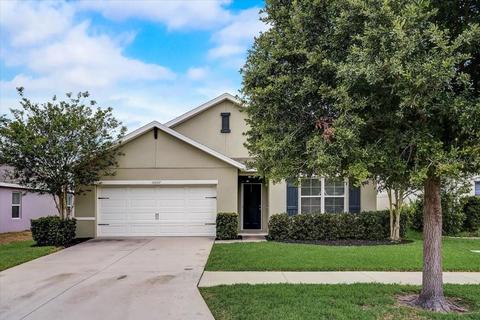 16422 Treasure Point Dr, Wimauma, FL 33598