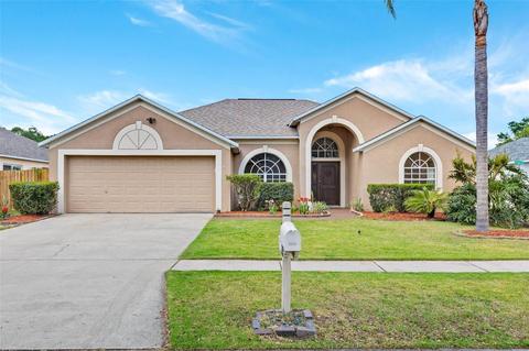 2210 Towering Oaks Cir, Seffner, FL 33584