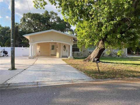 7608 Coral Vine Ln, Tampa, FL 33619